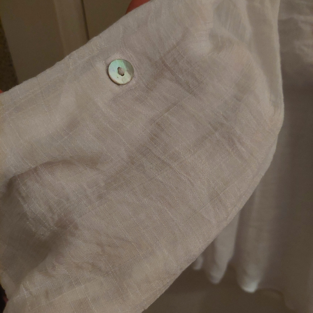 Ruby Rd. White Button Up - Picture 4 of 5